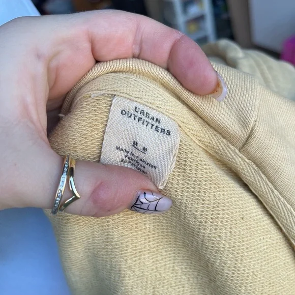 Urban Outfitters Tan Long Sleeve Oversized Hoodie - Picture 2 of 3